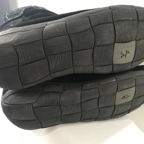 Cushe Quilted Suede Winter Boots - Picture 11 of 11